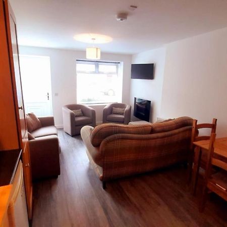 Ballycastle Accommodation - Ash Tree House エクステリア 写真